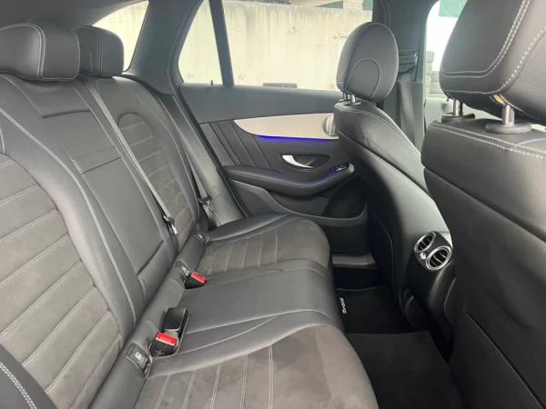 Mercedes-Benz GLC 300 Outro 9
