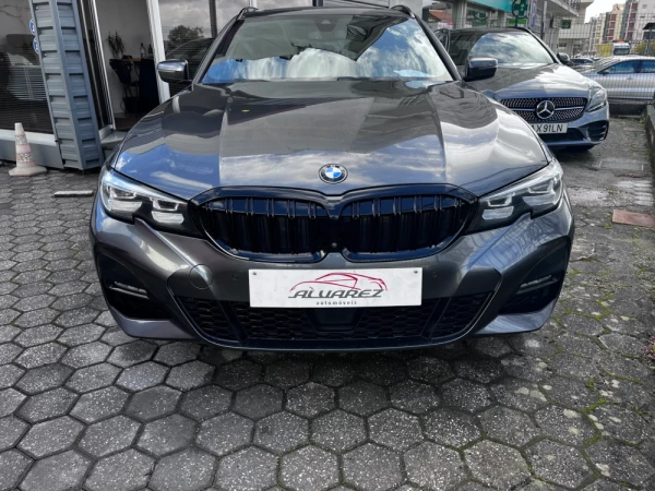 BMW 320 d Touring Pack M Auto 22