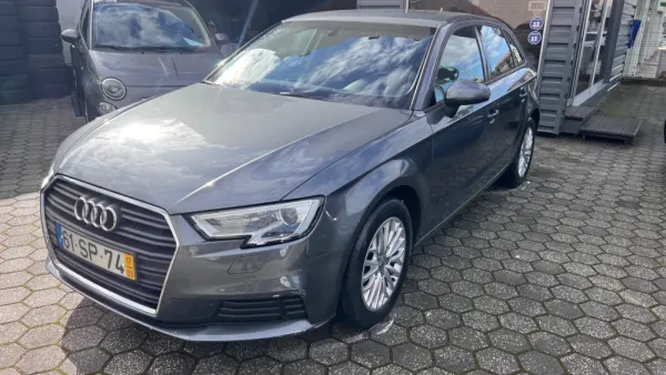 Audi A3 Sportback 1.6 TDI Sport 2