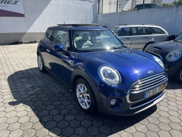 MINI 3 Portas Cooper D Seven Chili 8