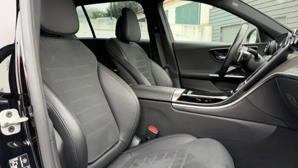 Mercedes-Benz C 300 de AMG Line 11