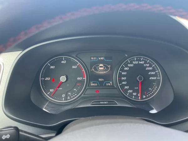 SEAT Leon SC 2.0 TDI FR S/S 11