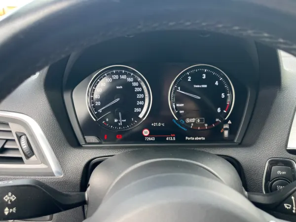 BMW 118 d Pack M Shadow 6