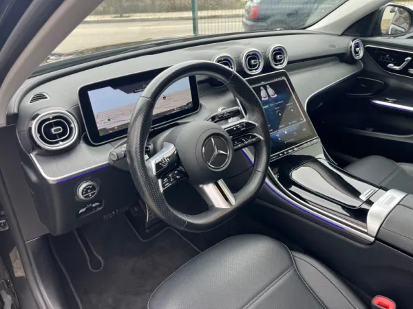 Mercedes-Benz C 300 e AMG Line 14