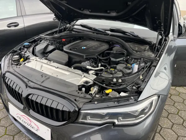 BMW 320 d Touring Pack M Auto 28