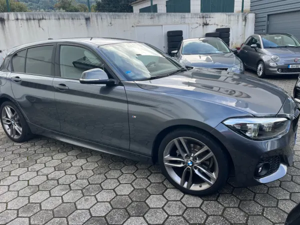 BMW 118 d Pack M Shadow 12