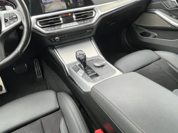 BMW 320 d Touring Pack M Auto 19