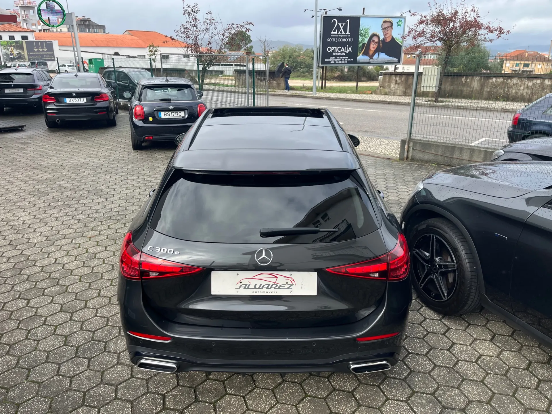 Mercedes-Benz C 300 e AMG Line 4