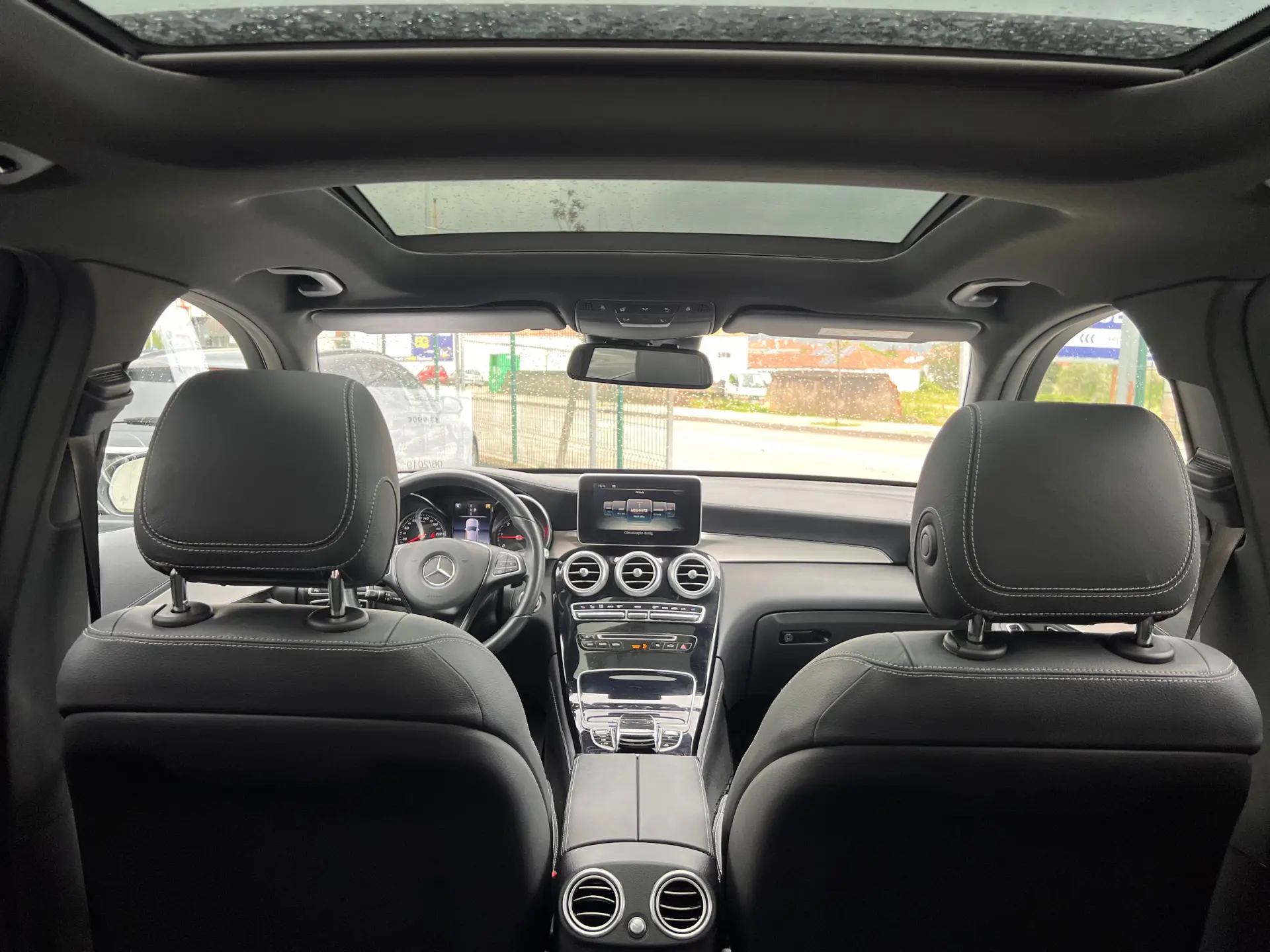 Mercedes-Benz GLC 220 d 4Matic 9G-TRONIC Exclusive 8