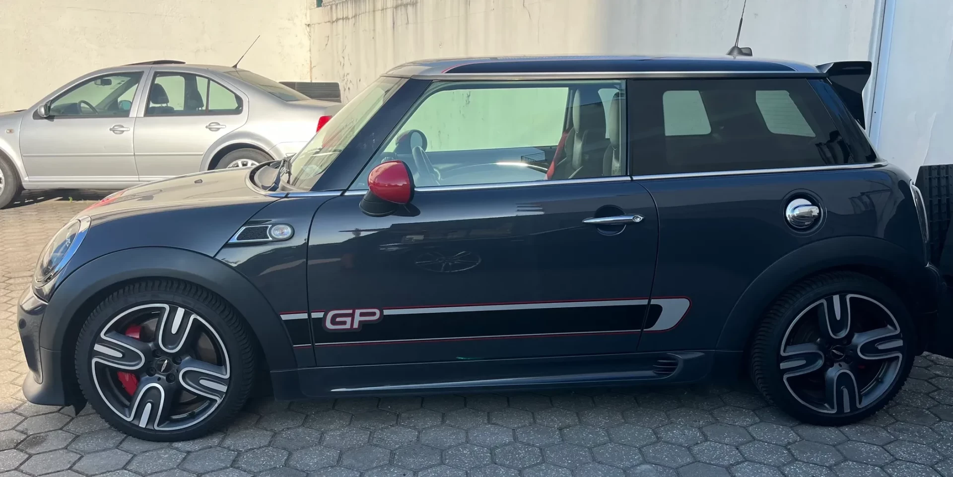 MINI 3 Portas Cooper GP2 42