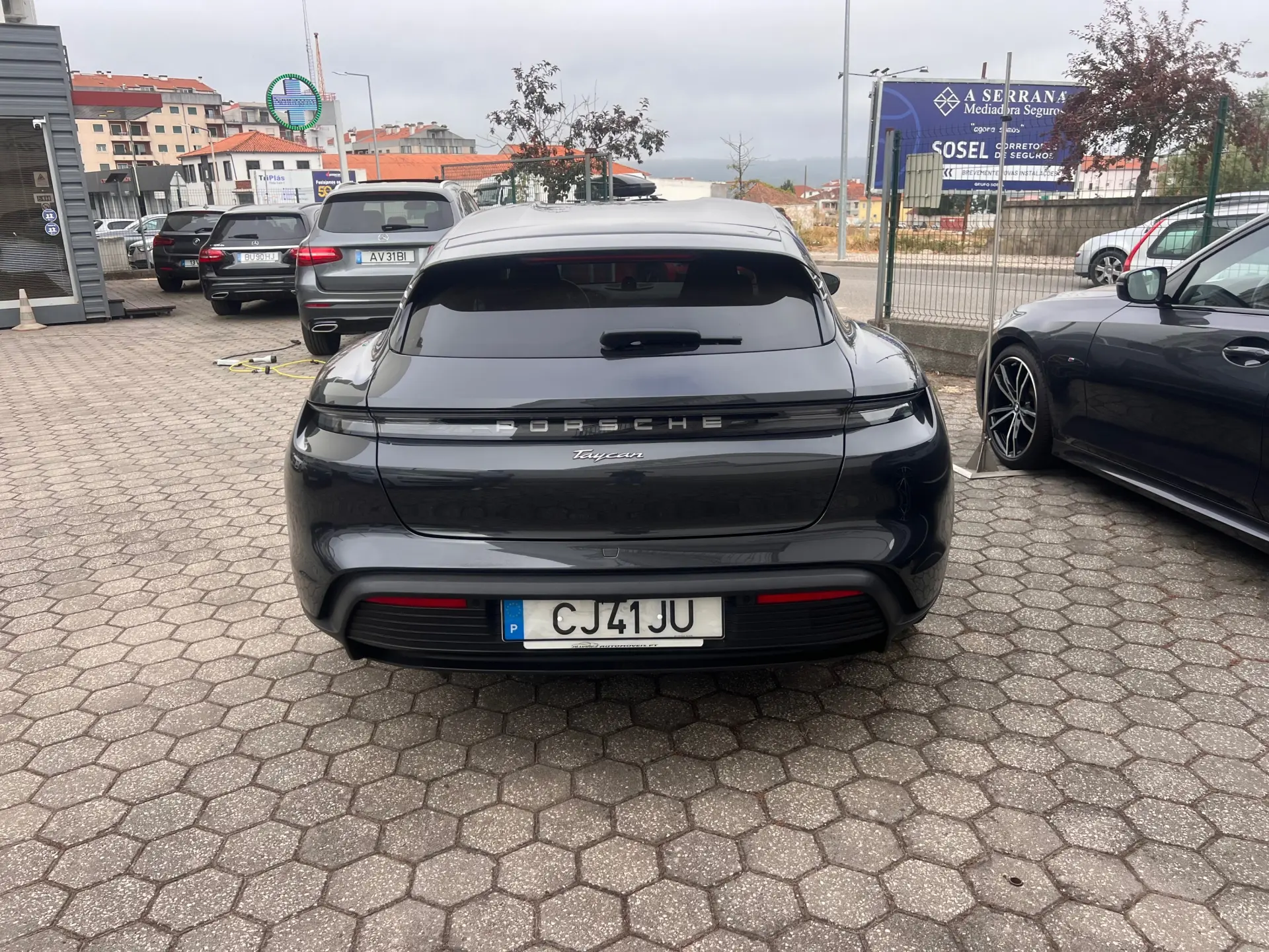 Porsche Taycan Sport Turismo Standard 6