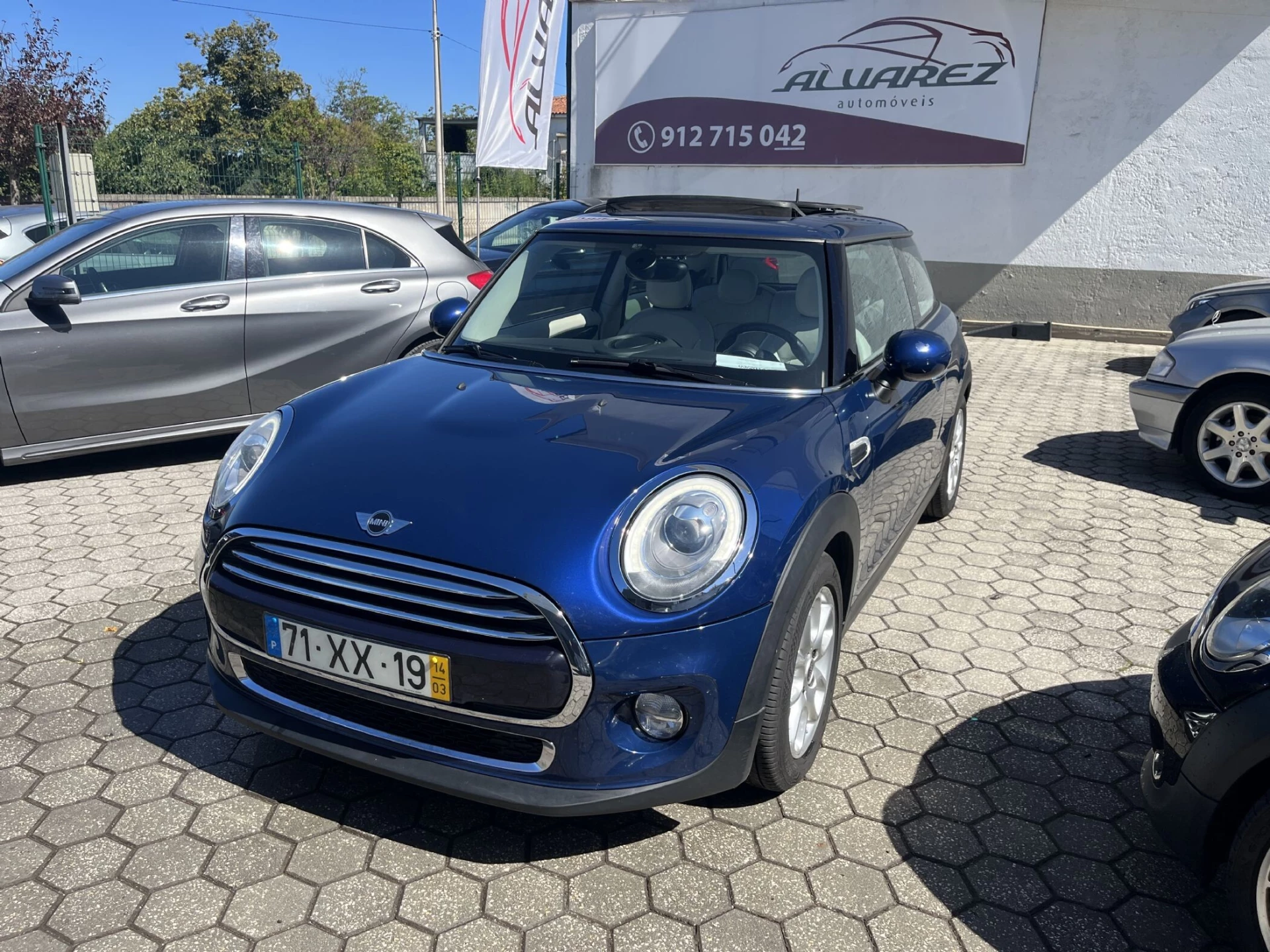 MINI 3 Portas Cooper D Seven Chili 24
