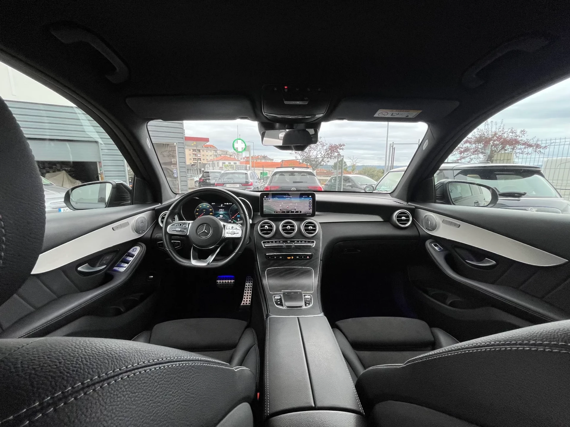 Mercedes-Benz GLC 300 Outro 20