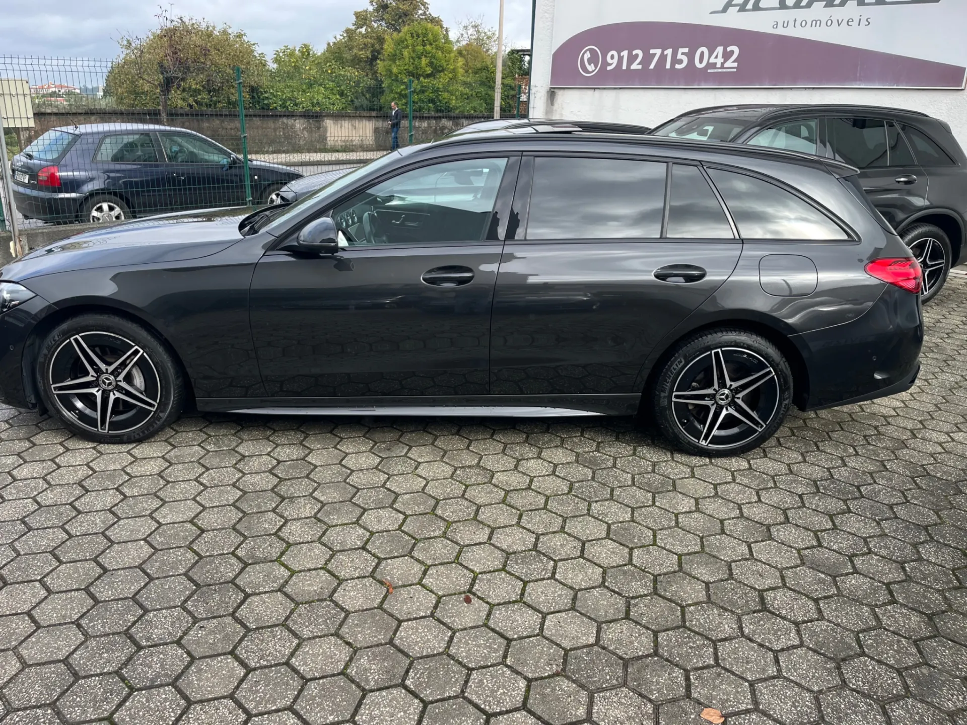 Mercedes-Benz C 300 e AMG Line 3