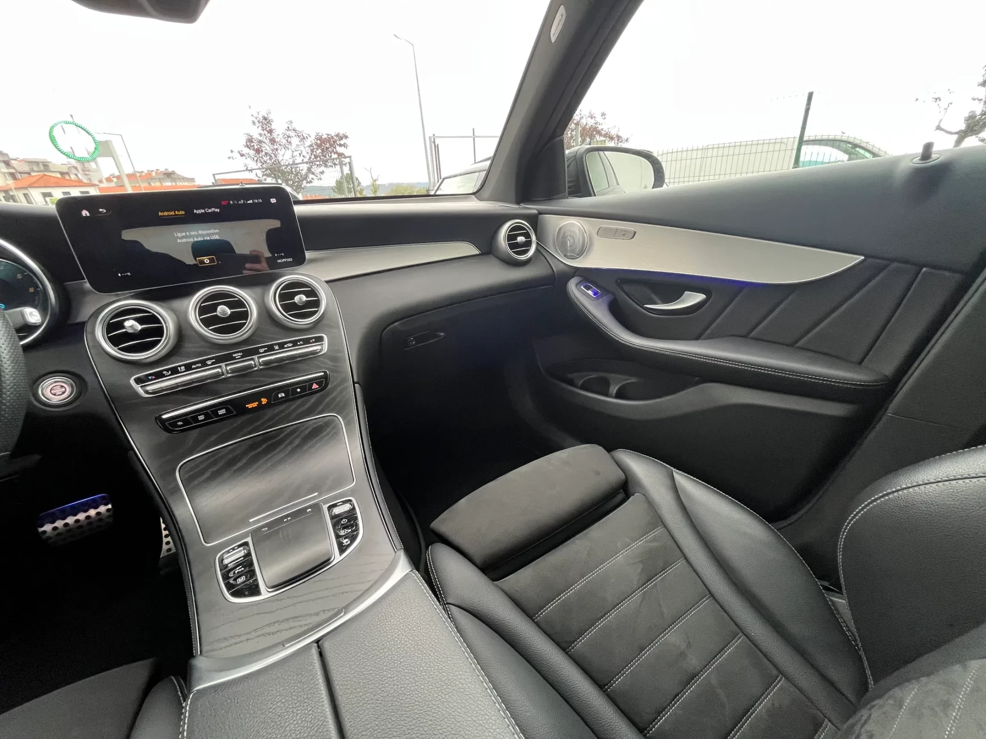 Mercedes-Benz GLC 300 Outro 19