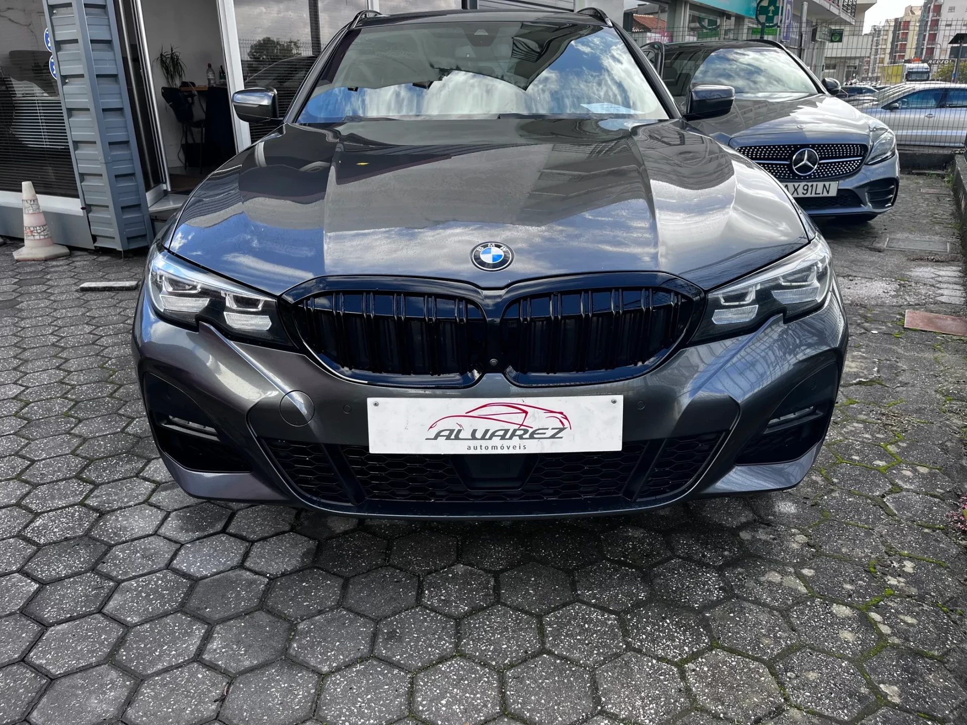BMW 320 d Touring Pack M Auto 22