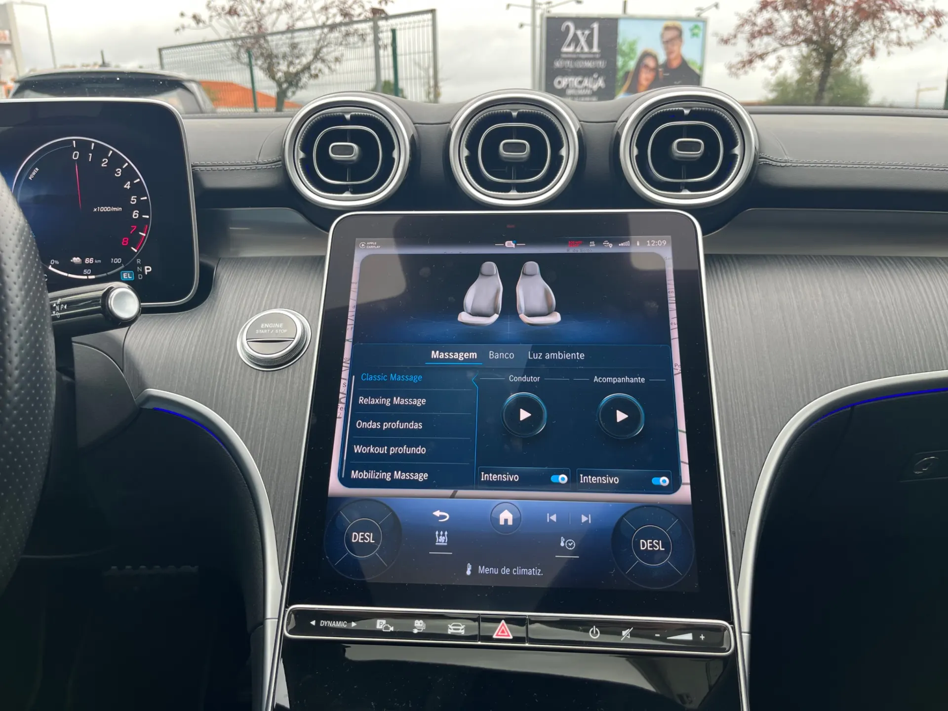 Mercedes-Benz C 300 e AMG Line 13