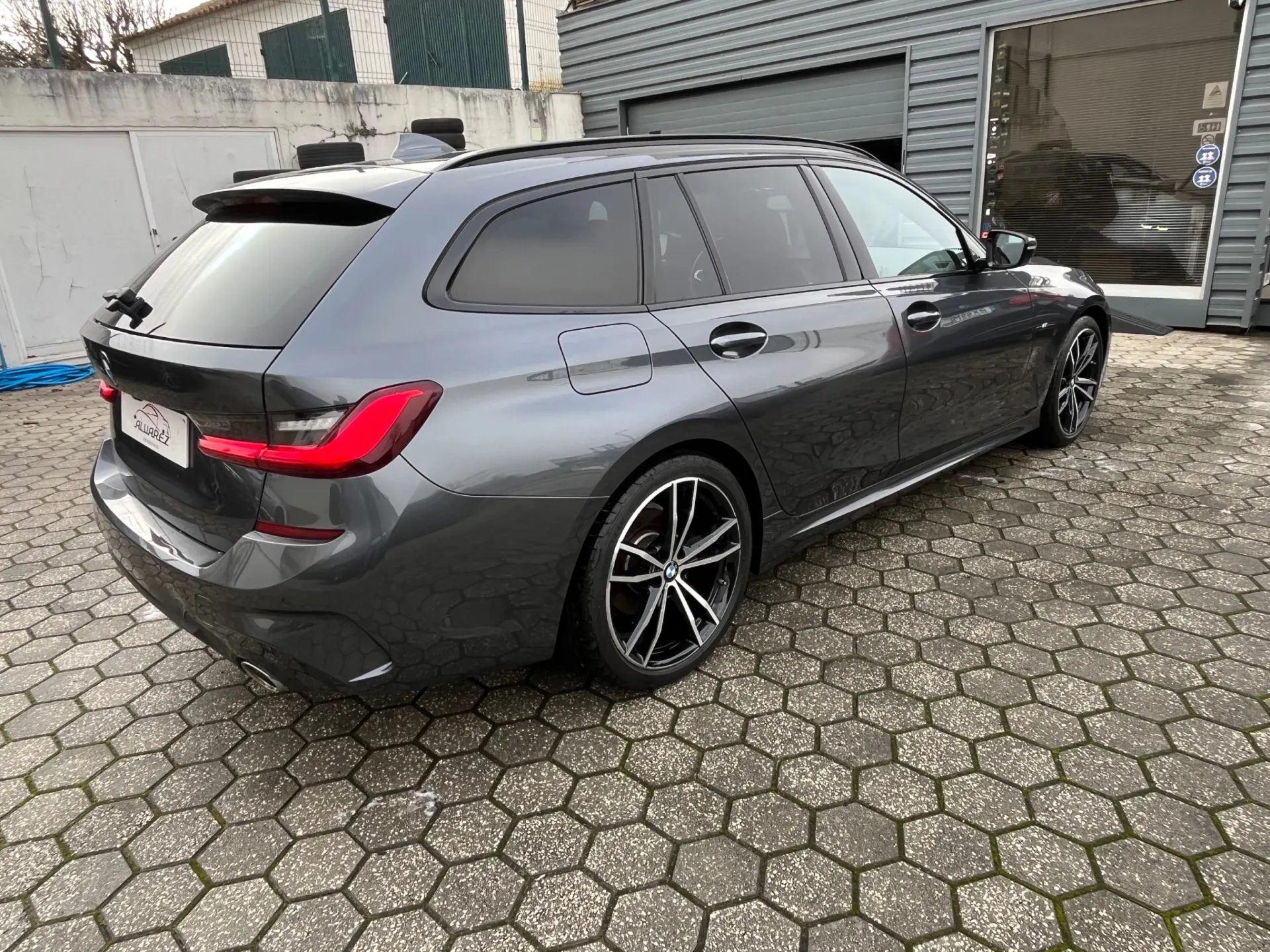 BMW 320 d Touring Pack M Auto 12