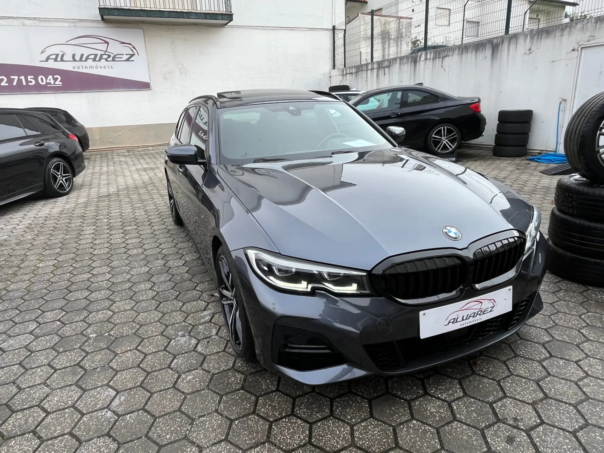 BMW 320 d Touring Pack M Auto 11