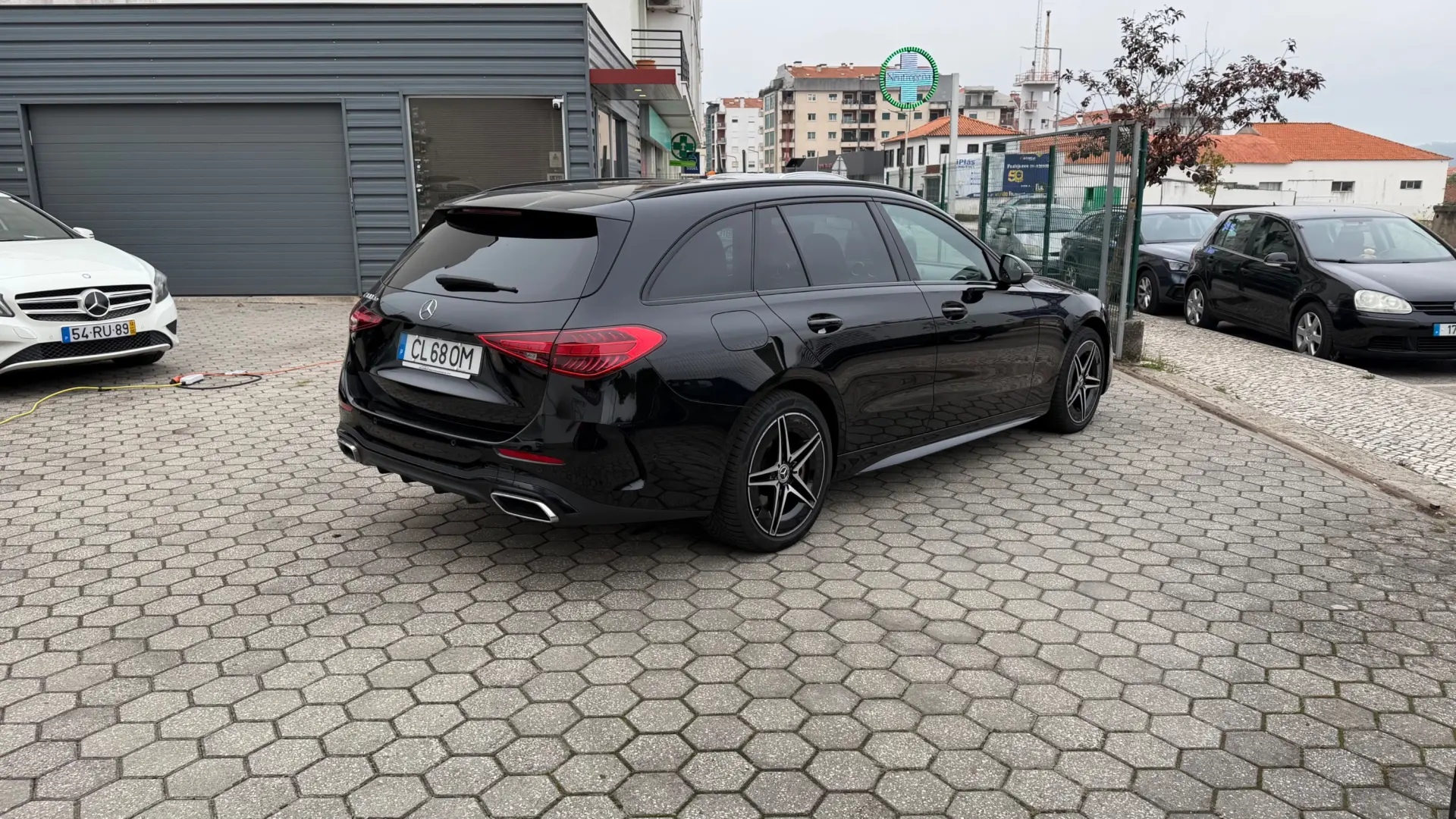 Mercedes-Benz C 300 de AMG Line 3