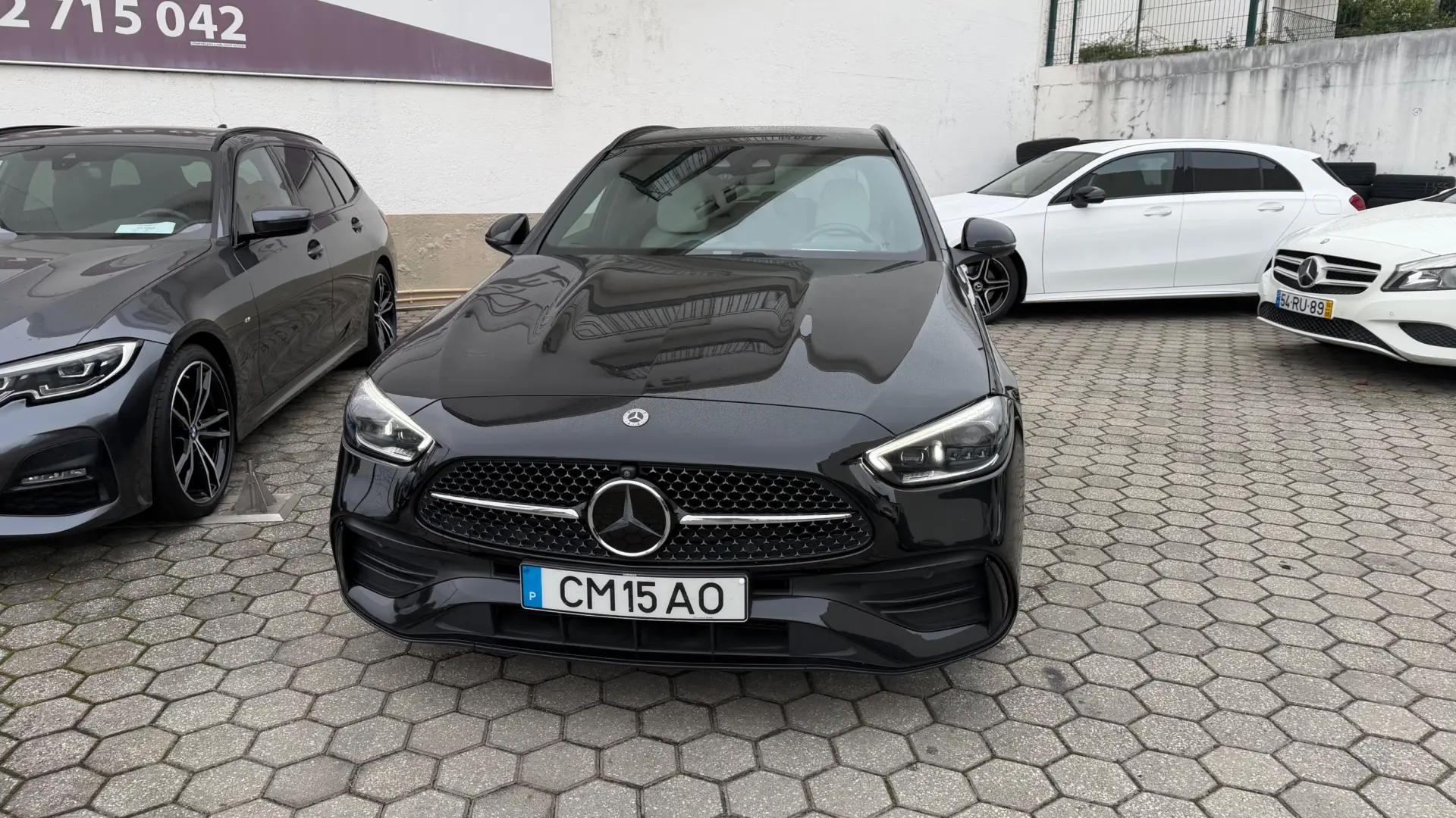 Mercedes-Benz C 300 e AMG 17