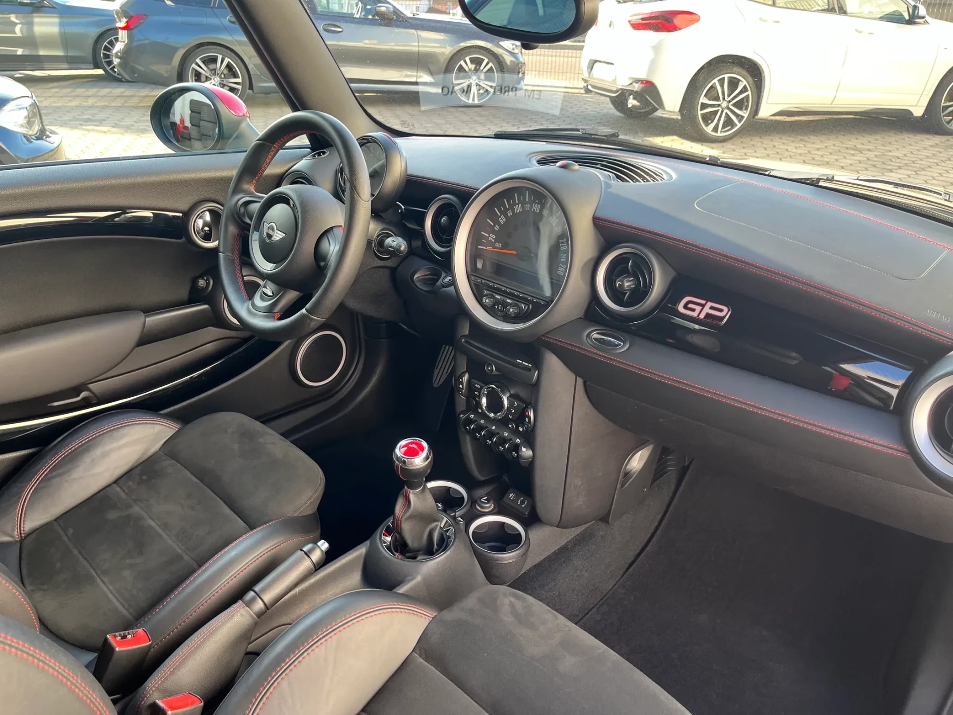 MINI 3 Portas Cooper GP2 35