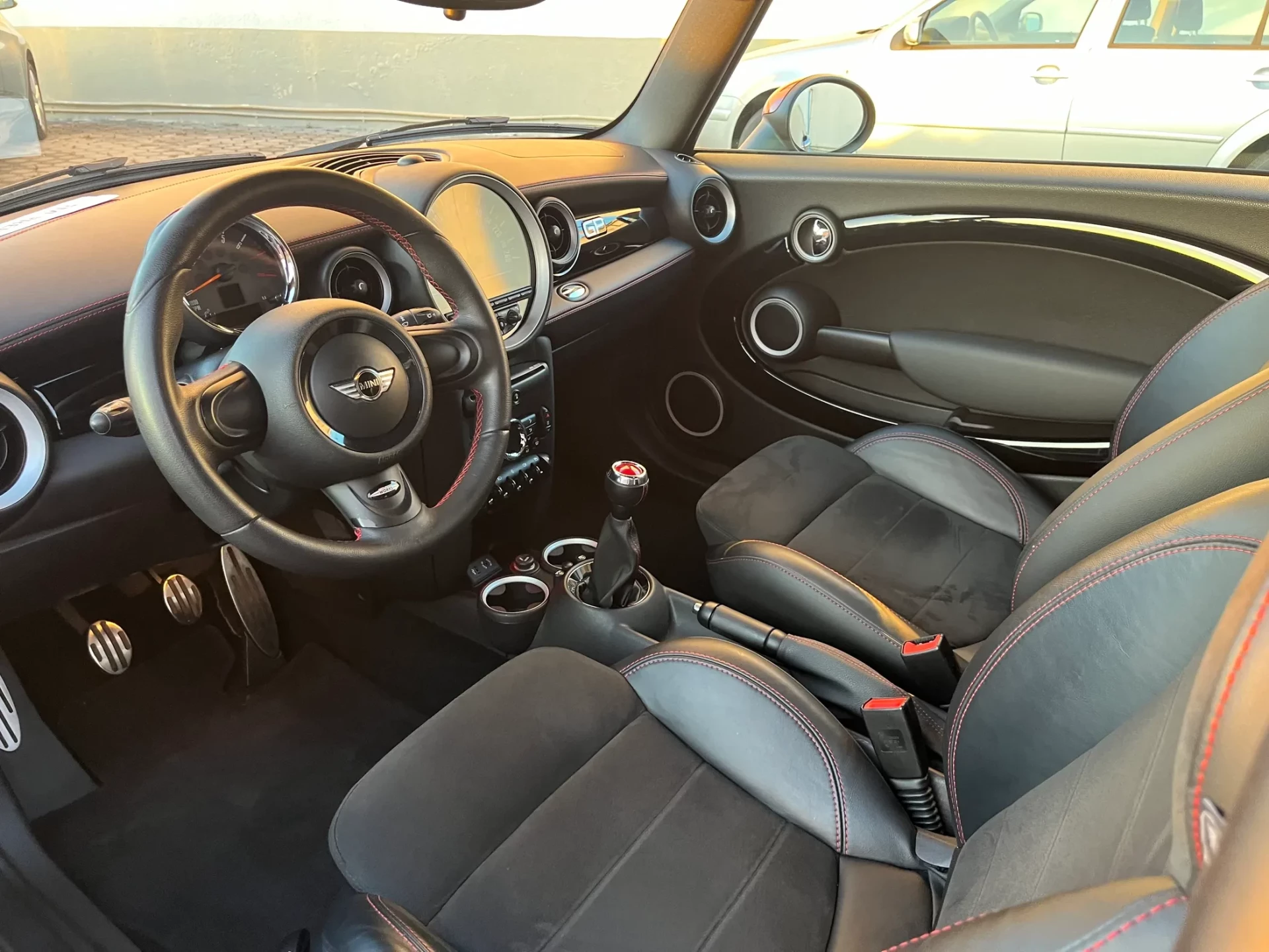 MINI 3 Portas Cooper GP2 14