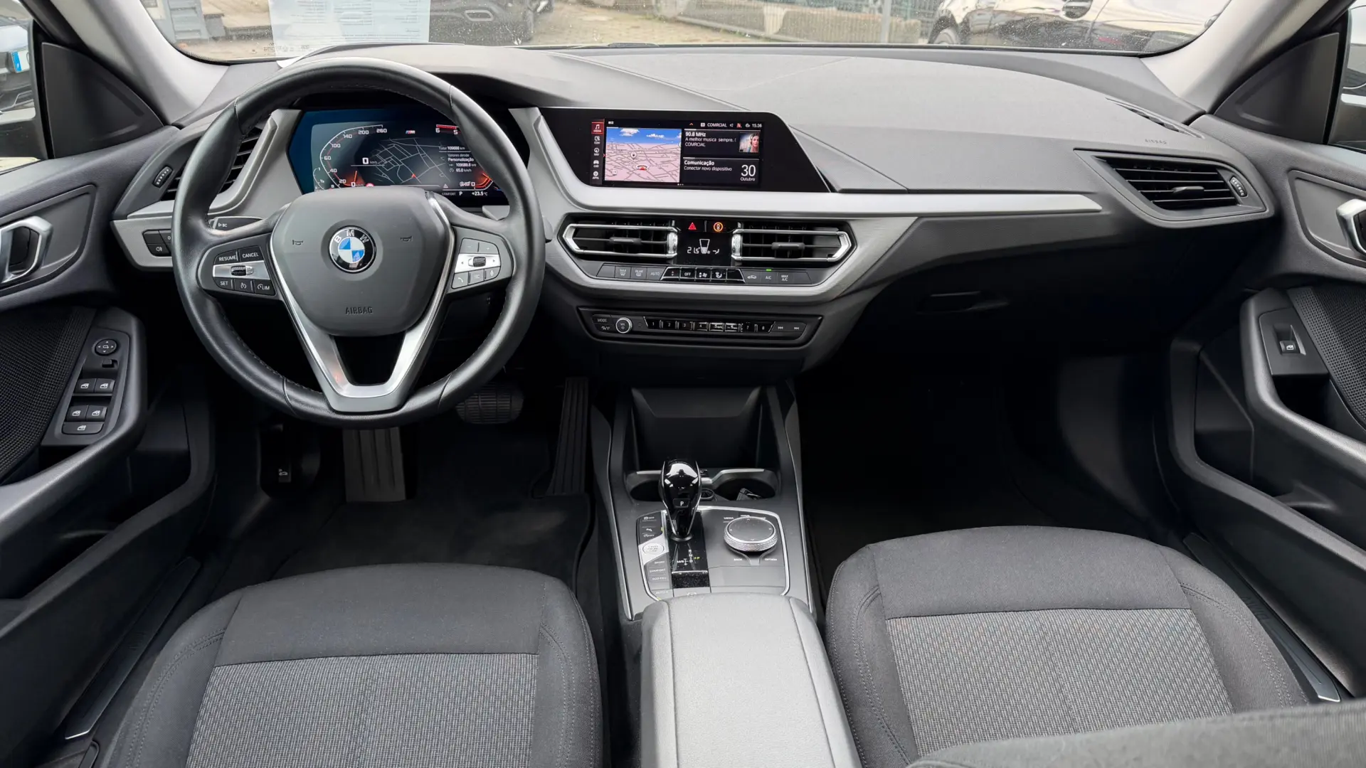 BMW 216 Gran Coupé d Corporate Edition 9