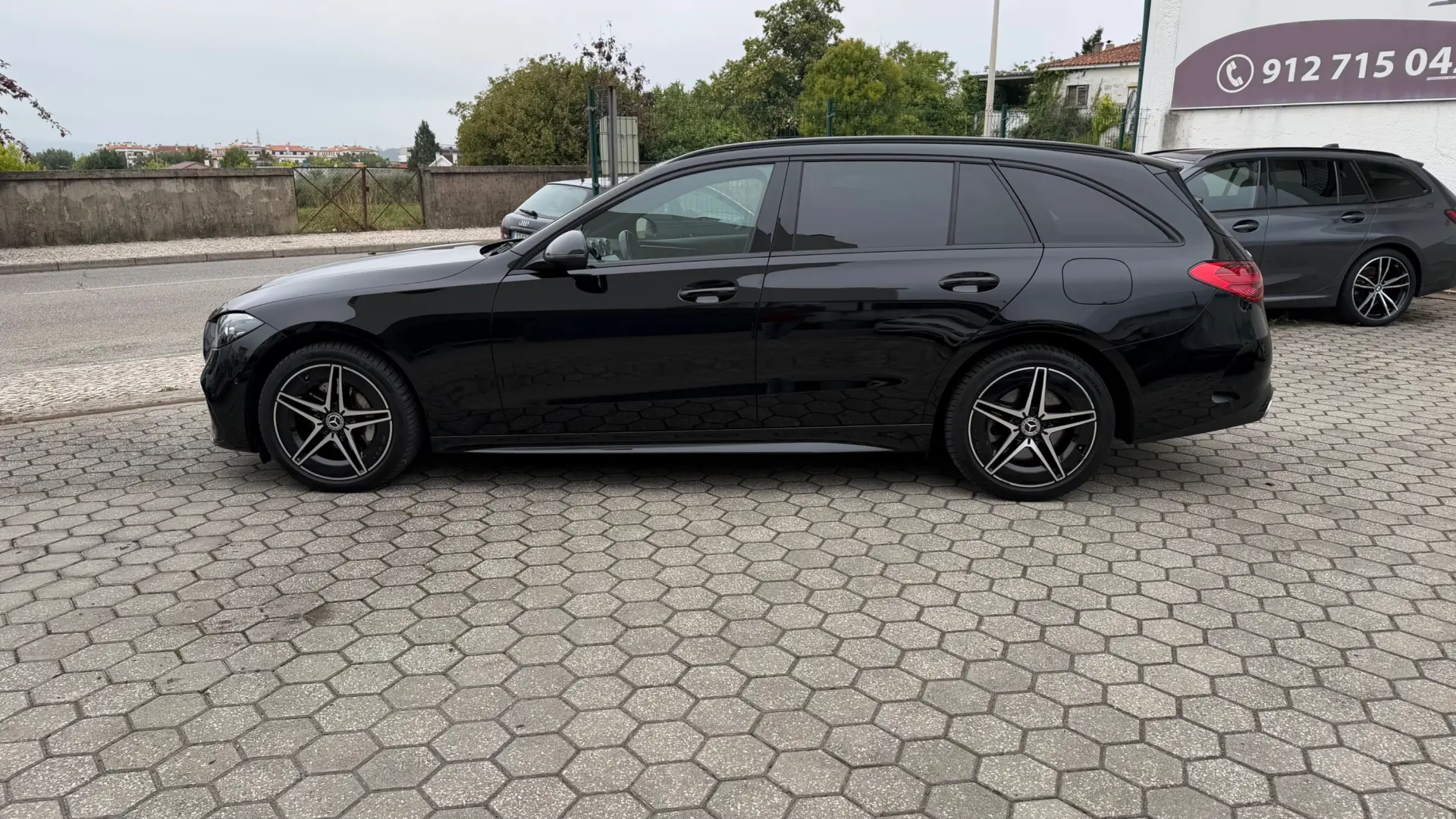 Mercedes-Benz C 300 de AMG Line 2