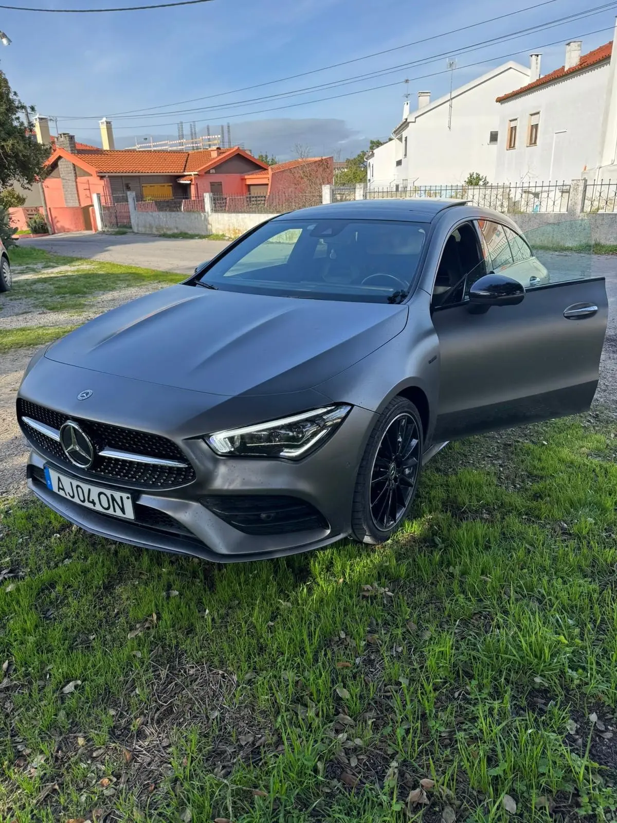 Mercedes-Benz CLA 250 e Shooting Brake AMG Line 20