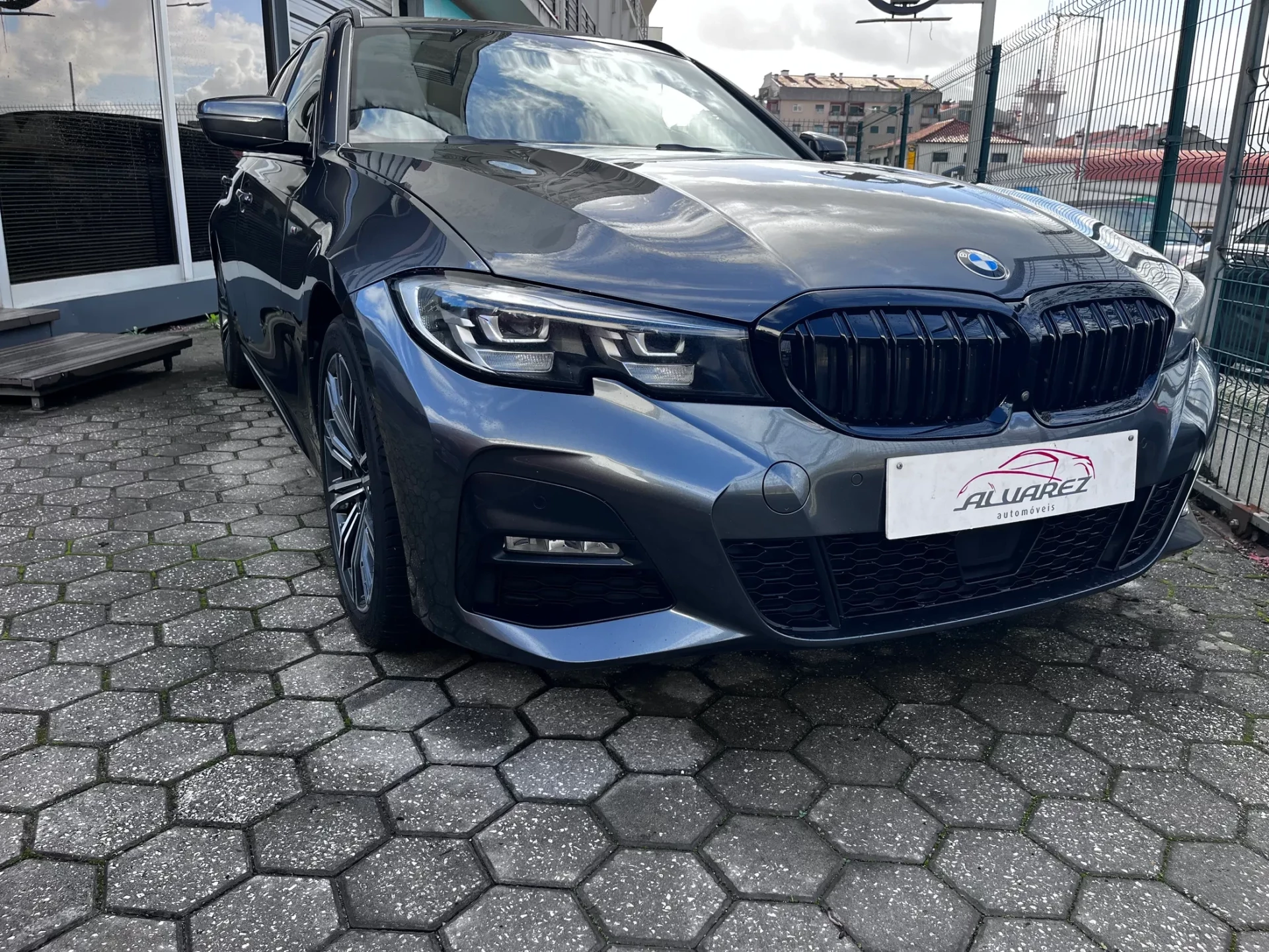 BMW 320 d Touring Pack M Auto 25