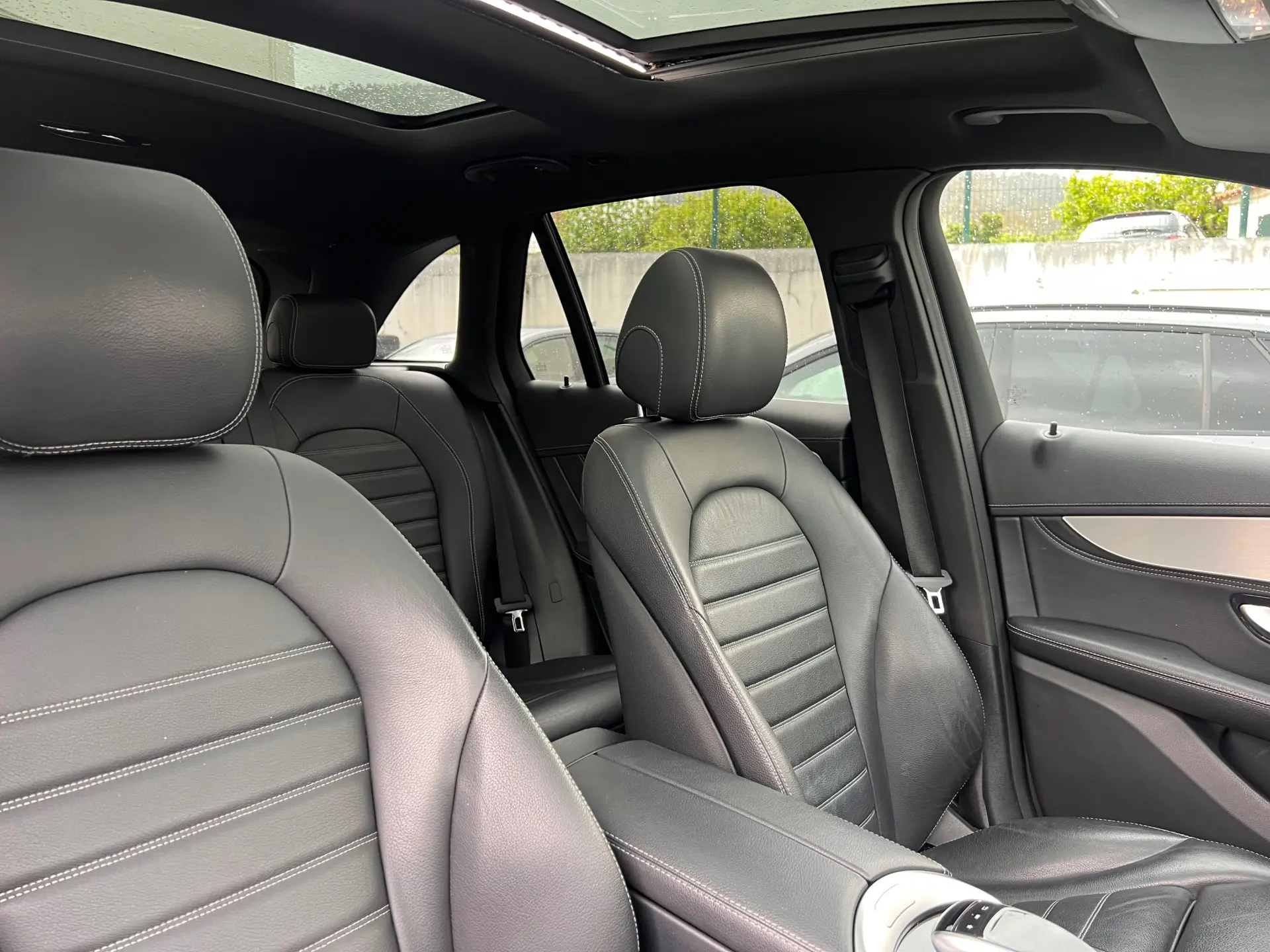 Mercedes-Benz GLC 220 d 4Matic 9G-TRONIC Exclusive 12