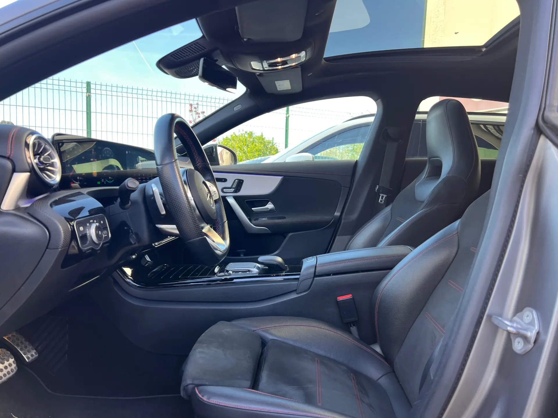 Mercedes-Benz CLA 250 e Shooting Brake AMG Line 4