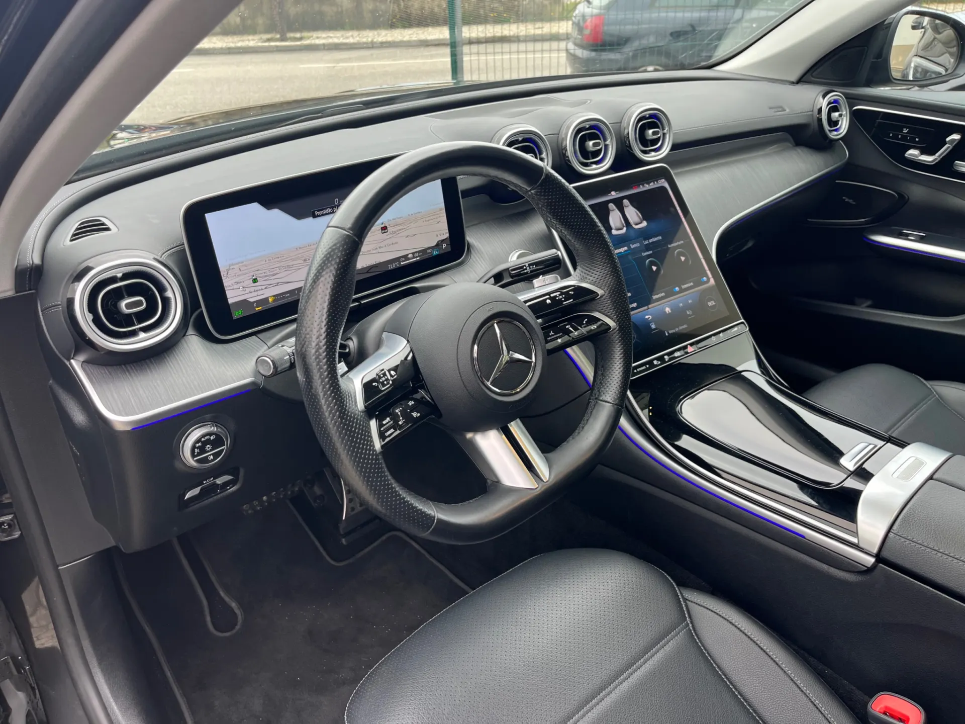 Mercedes-Benz C 300 e AMG Line 14