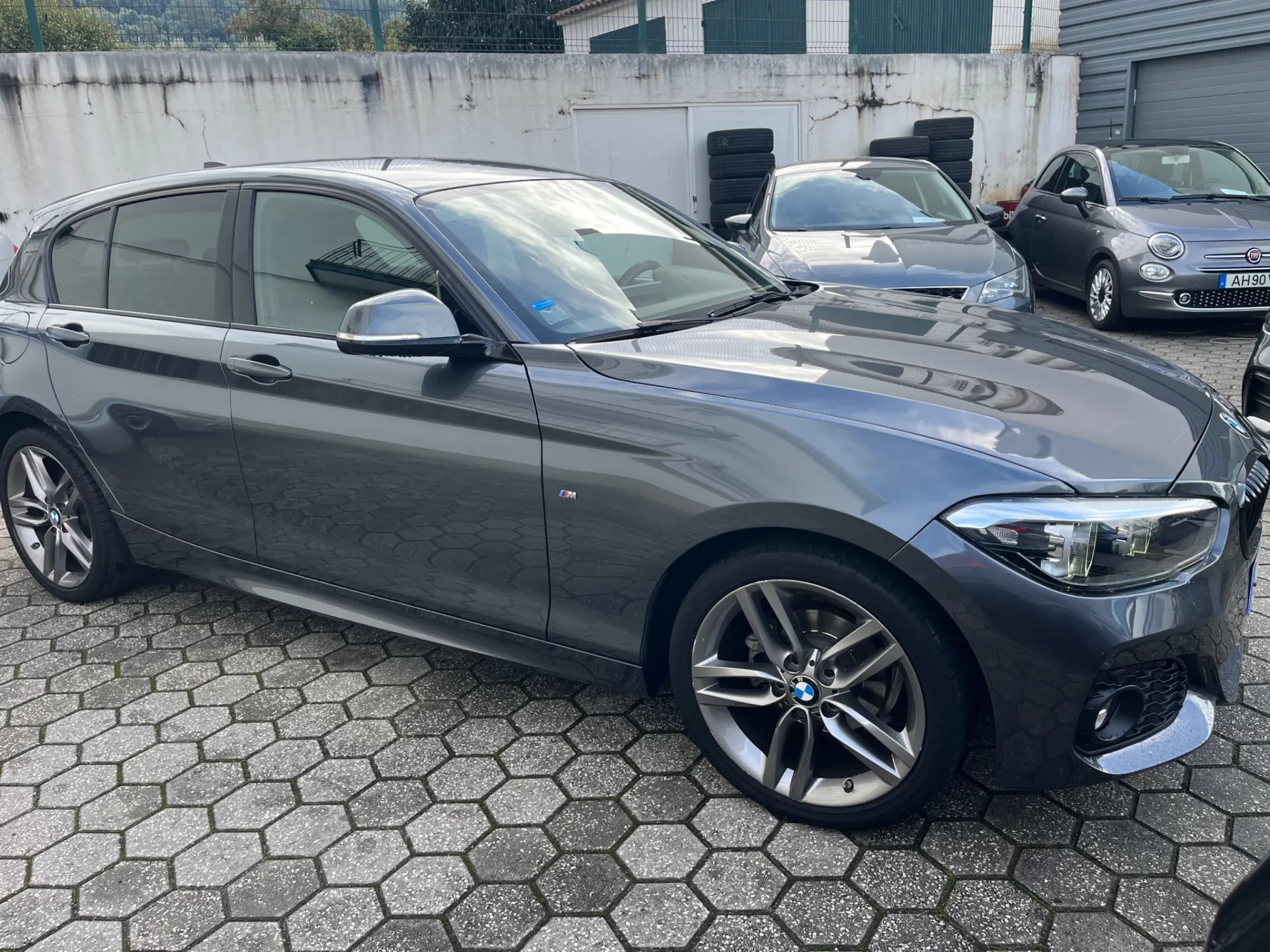 BMW 118 d Pack M Shadow 12