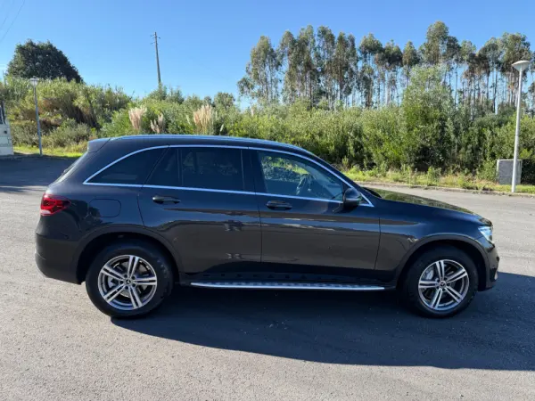 Mercedes-Benz GLC 300 e 4Matic 4