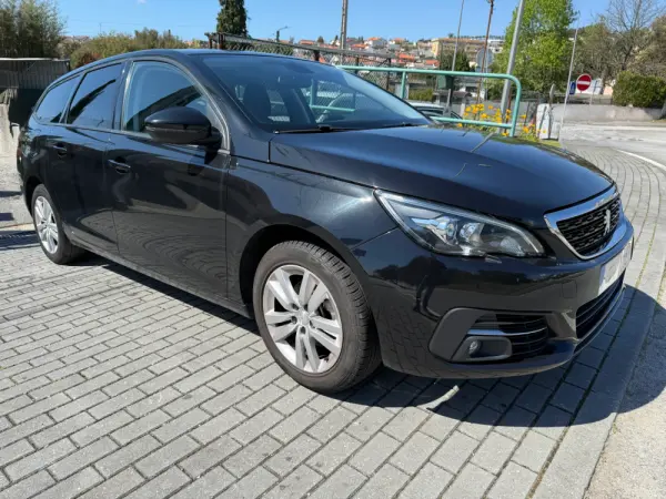Peugeot 308 SW 1.6 BlueHDi Style 3