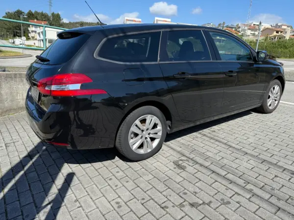 Peugeot 308 SW 1.6 BlueHDi Style 4
