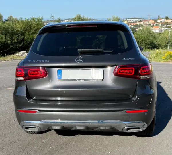 Mercedes-Benz GLC 300 e 4Matic 6
