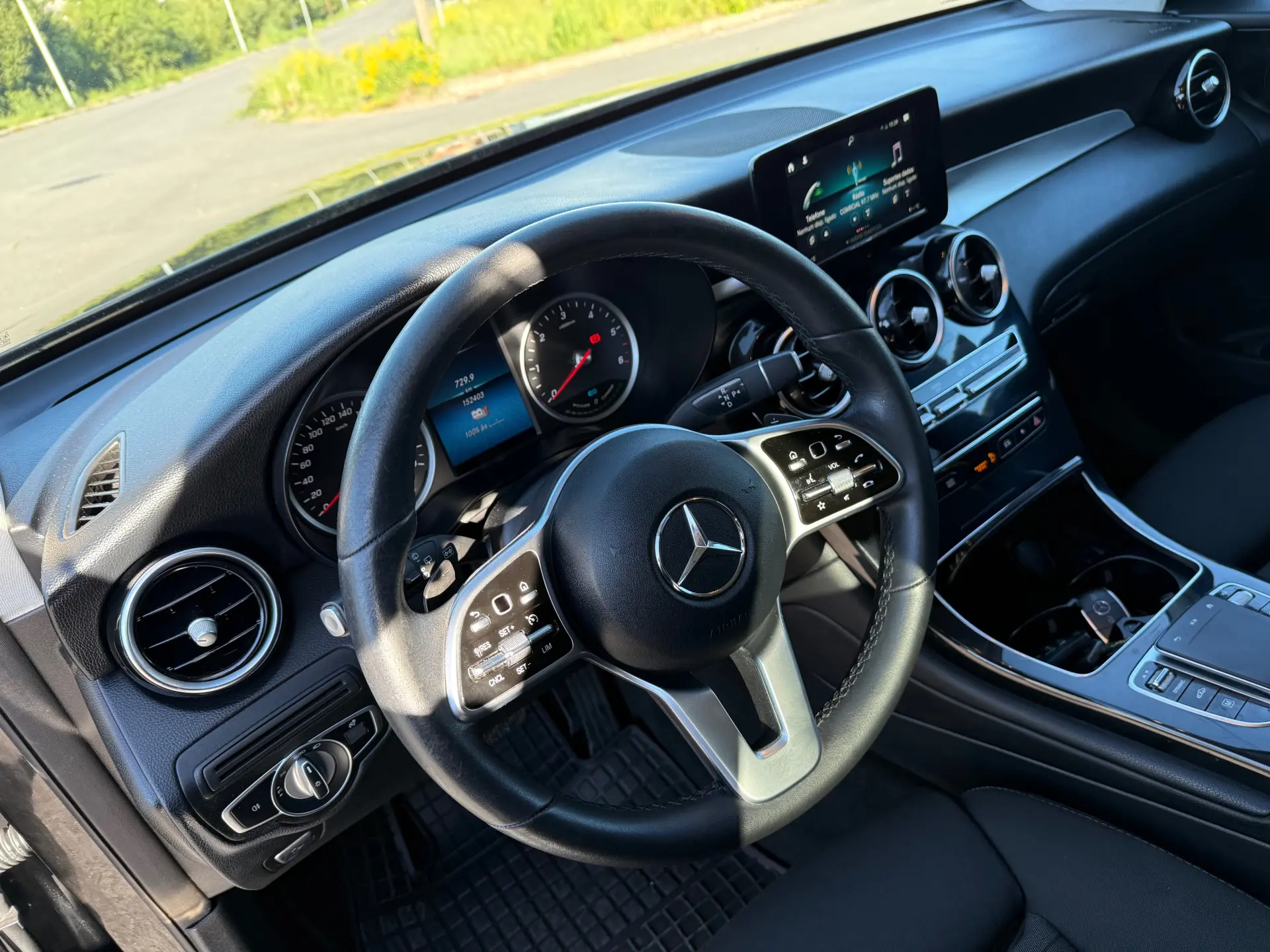 Mercedes-Benz GLC 300 e 4Matic 12