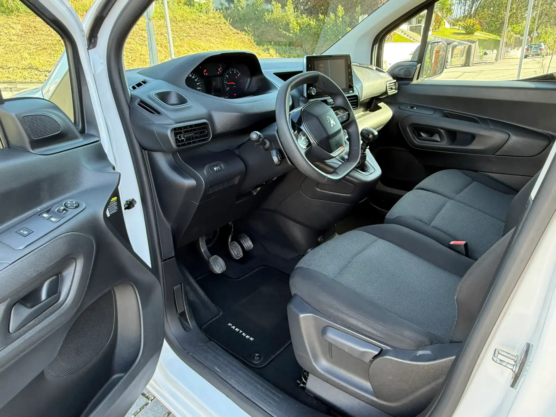 Peugeot Partner 1.5 BlueHDi Longa 8