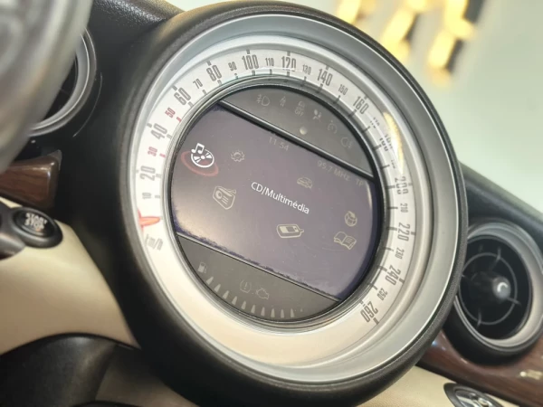 MINI Cabrio Cooper D 29