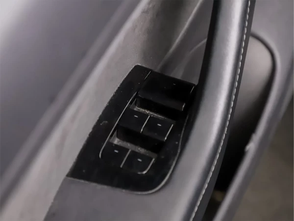 Tesla Model 3 Standard Range Plus RWD 10