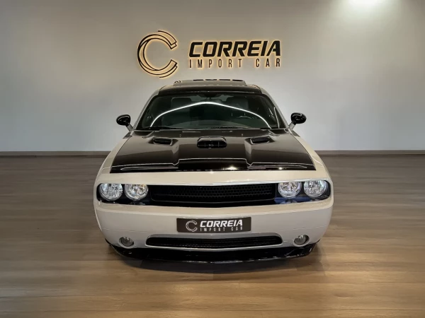 Dodge Challenger 2