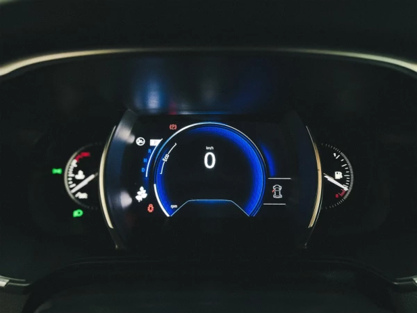 Renault Mégane 1.5 Blue dCi Intens EDC 10