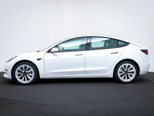 Tesla Model 3 Long-Range Dual Motor AWD 6