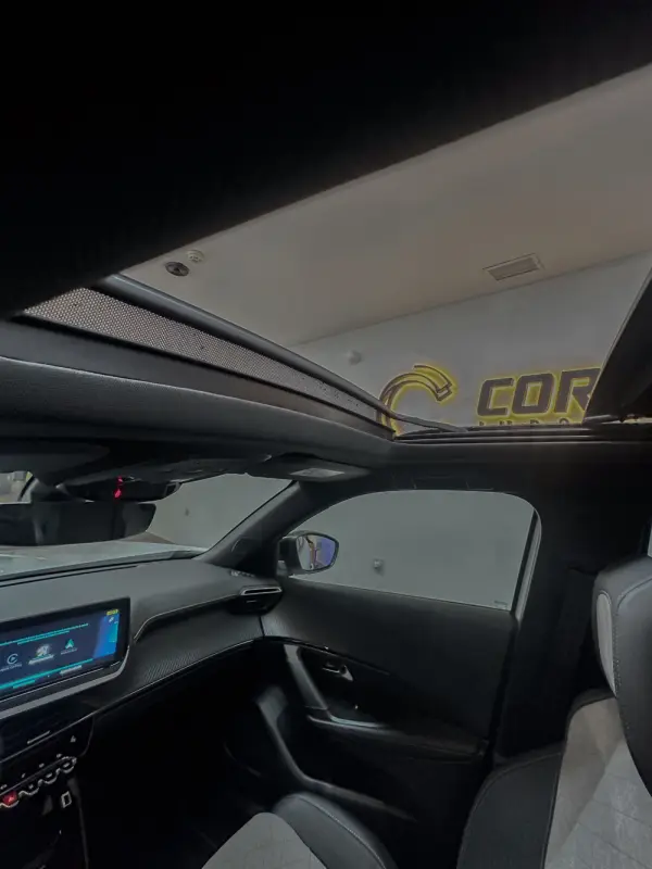 Peugeot e-2008 GT 29