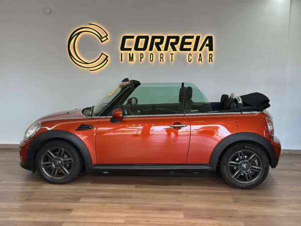 MINI Cabrio Cooper D 7