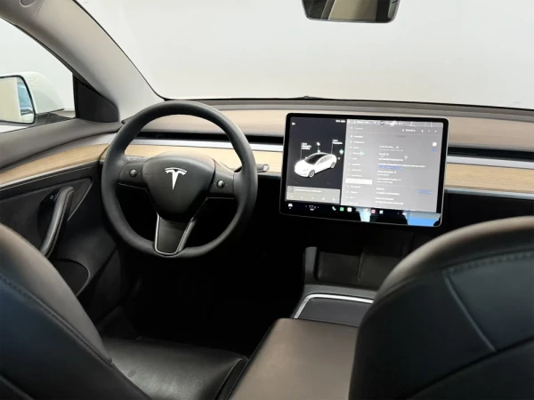 Tesla Model 3 Tração Traseira 7