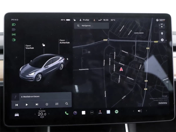 Tesla Model 3 Long-Range Dual Motor AWD 16